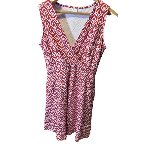 New York & Company Red and White Geometric Pattern Sleeveless Deep V-Neck Dress - Picture 1 of 5
